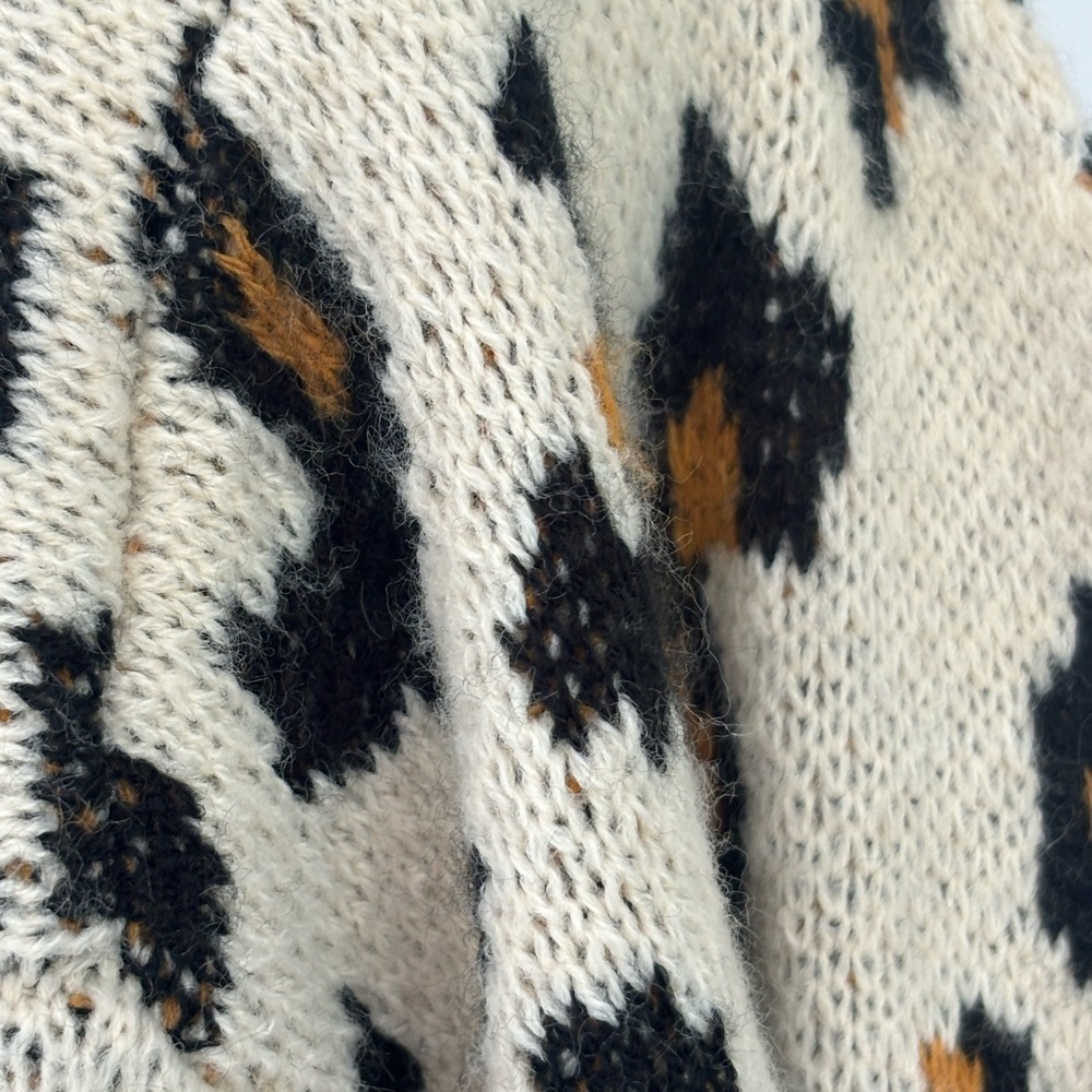 Leopard Print Open Front Cardigan Sweater - Picture 6 of 6